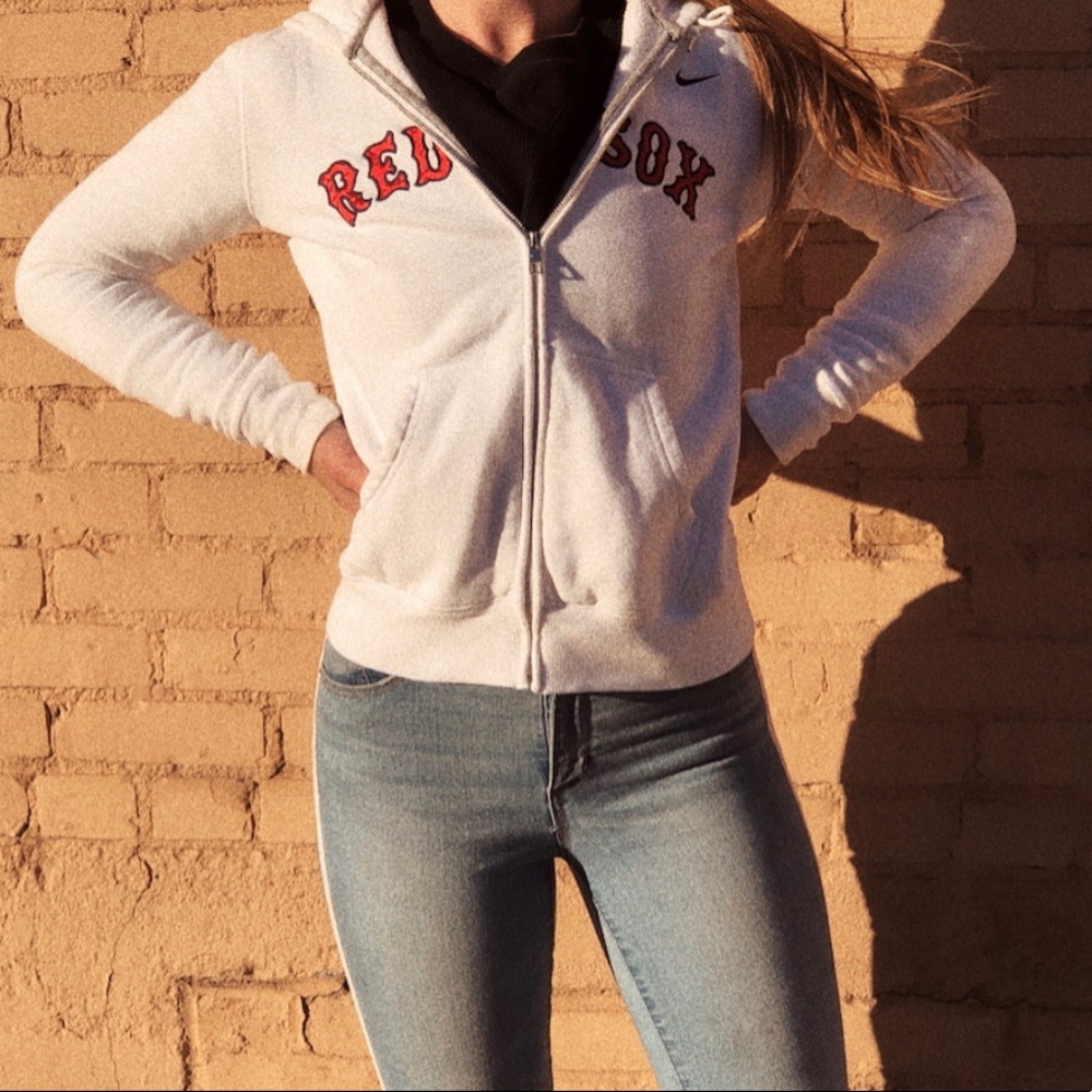 Nike Red Sox sweater